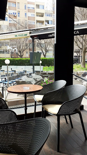 Opinii despre Caffe bar Karoca în Split - Gastronomija i ugostiteljstvo