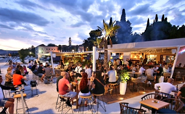 Obala kralja Tomislava, 21215, Kaštel Lukšić