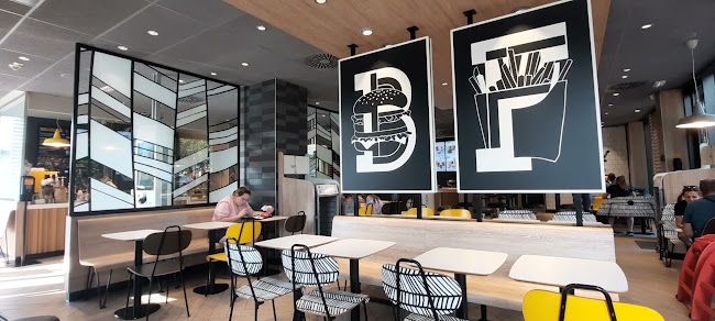 Opinii despre McDonald's Felix (Heinzelova) în Zagreb - Gastronomija i ugostiteljstvo