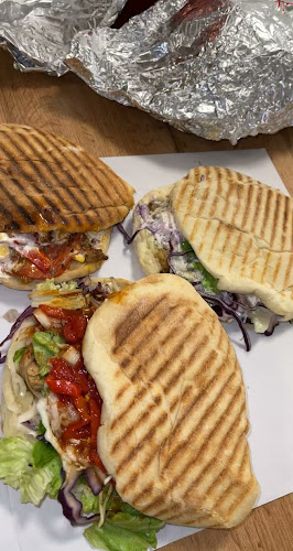 Opinii despre Bili Pivac în Podstrana - Gastronomija i ugostiteljstvo