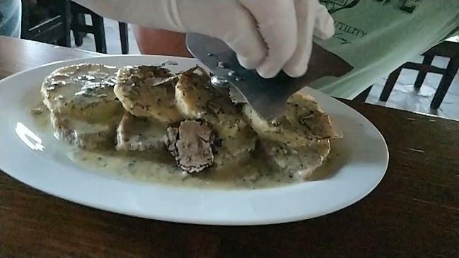 Opinii despre Humska Konoba în Hum - Gastronomija i ugostiteljstvo