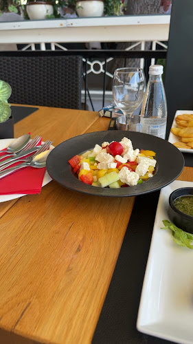 Put Cvitačke 6, 21300, Makarska