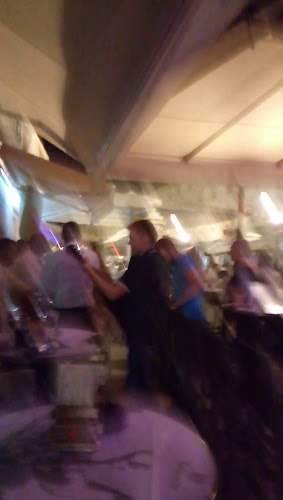 Opinii despre Caffe bar Fontana în Sinj - Gastronomija i ugostiteljstvo