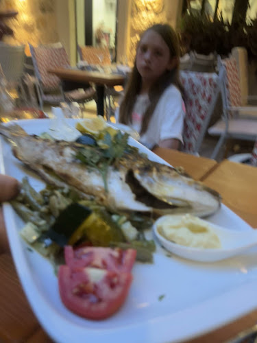 Opinii despre Restaurant Lucullus Hvar în Hvar - Gastronomija i ugostiteljstvo