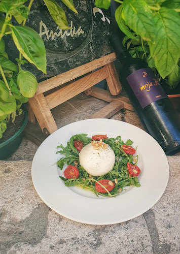 Antika: Restaurant- Wine Bar- Cocktails