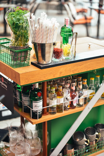 COLONNA cocktail bar