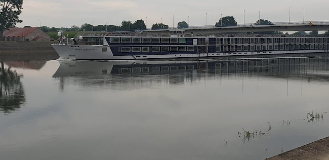 Restaurant Projekt 9 - Gastronomija i ugostiteljstvo