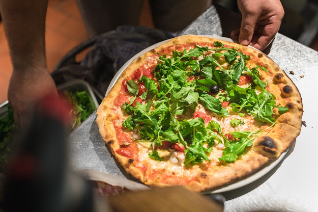 Opinii despre Konoba Lucac (zatvoreno) în Split - Gastronomija i ugostiteljstvo