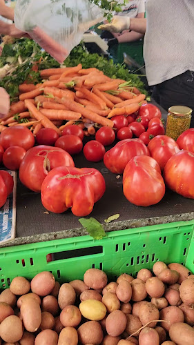 Opinii despre Gradska Tržnica în Slavonski Brod - Gastronomija i ugostiteljstvo