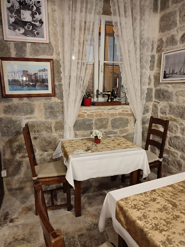 Konoba Otprilike Ovako - Gastronomija i ugostiteljstvo