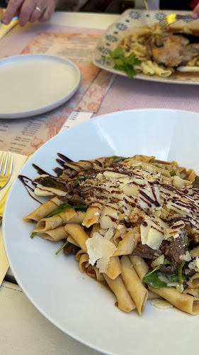 Opinii despre Restoran Kvaka în Karlovac - Gastronomija i ugostiteljstvo