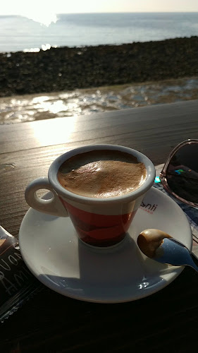 Opinii despre Beach Bar Buoni Amici în Umag - Gastronomija i ugostiteljstvo