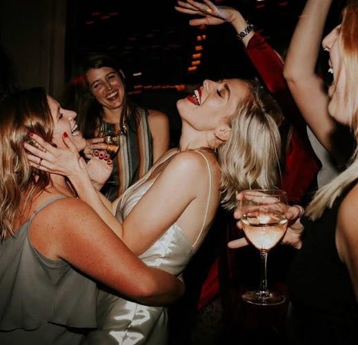 SquareOne Experience Bar & Restaurant - Zagreb