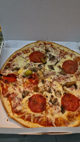 Opinii despre Grill & Pizzeria- Restoran Lipovljanka în Lipovljani - Gastronomija i ugostiteljstvo