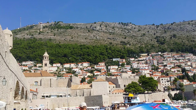 Opinii despre Lokanda Peskarija în Dubrovnik - Gastronomija i ugostiteljstvo