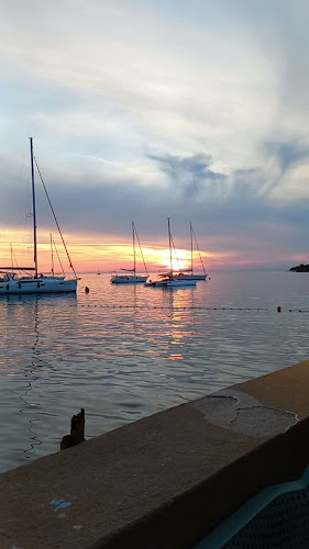 Half 8 Restaurant, Novigrad - Novigrad