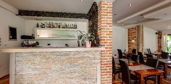 Ul. Mala Vala 53, 52212, Valbandon