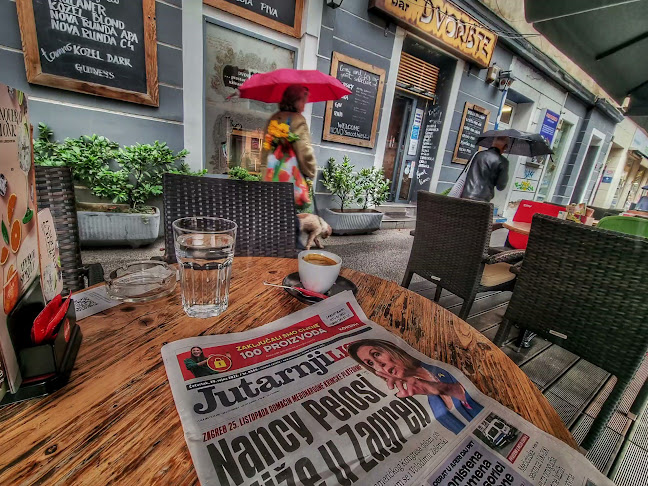 Opinii despre Caffe bar Dvorište în Zagreb - Gastronomija i ugostiteljstvo