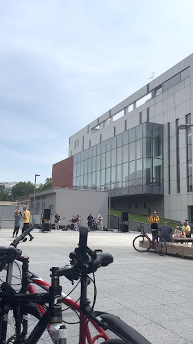 Opinii despre Hedonist bar Osijek în Osijek - Gastronomija i ugostiteljstvo