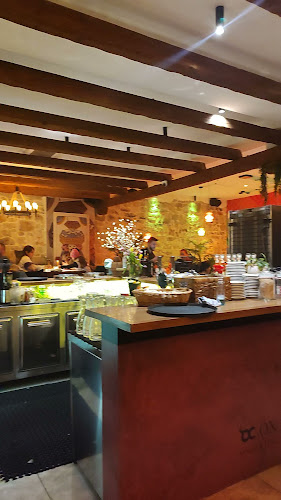 Zagrebačka ul. 8, 52440, Poreč