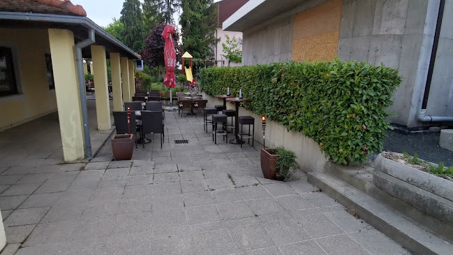 Opinii despre Caffe bar Ruža în Sveti Ivan Zelina - Gastronomija i ugostiteljstvo