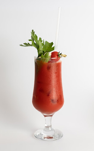 Opinii despre Beach bar paradajz în Malinska - Gastronomija i ugostiteljstvo