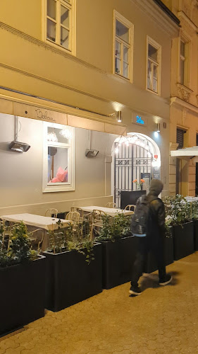 Gajeva ul. 9, 10000, Zagreb