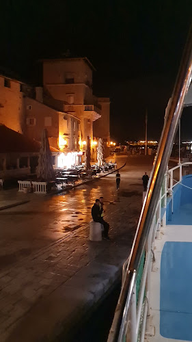 Restoran pizzeria Amfora Trogir - Trogir