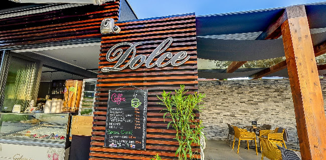 Opinii despre DolceVibe ChicLounge&More în Pješčana Uvala - Gastronomija i ugostiteljstvo