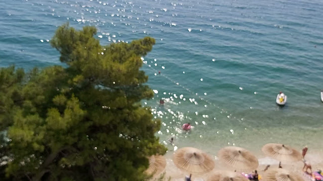 Jadranska 2, 21330, Gradac