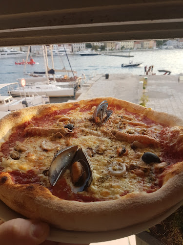 Riva lošinjskih kapetana 15, 51550, Mali Lošinj