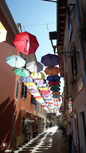 Opinii despre Gens caffe în Novigrad - Gastronomija i ugostiteljstvo