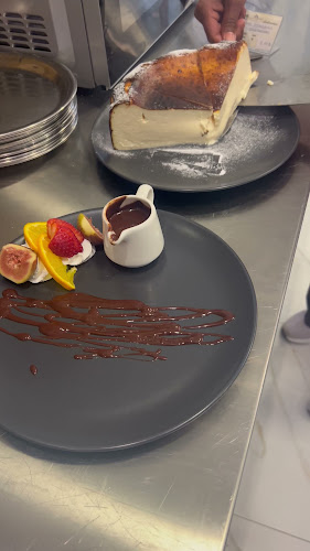 Opinii despre Grand Marnier slastičarnica în Zagreb - Gastronomija i ugostiteljstvo