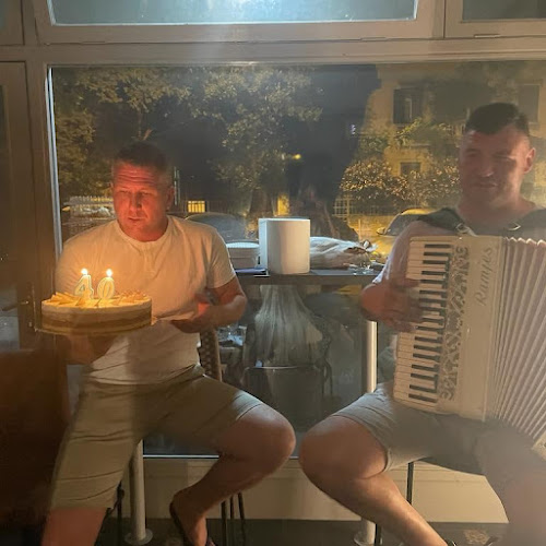 Opinii despre Caffe Bar Monty Python în Split - Gastronomija i ugostiteljstvo