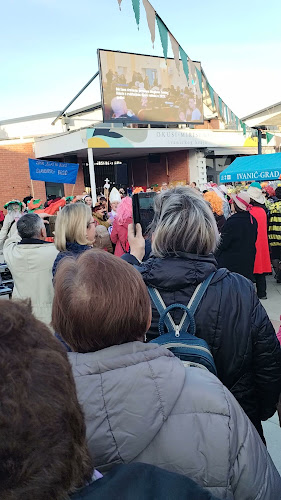 Ivanić Grad Tržnica Maznica - Ivanić-Grad