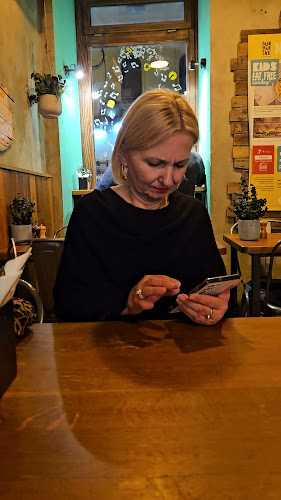 Opinii despre Submarine Burger Frankopanska în Zagreb - Gastronomija i ugostiteljstvo