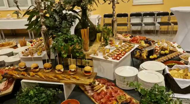 Opinii despre Catering Flamingo în Sesvete - Gastronomija i ugostiteljstvo