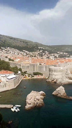 Comentarii opinii despre Beach bar Ala Mizerija