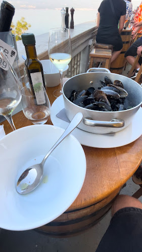 Opinii despre Restaurant Konoba Nada, Vrbnik în Vrbnik - Gastronomija i ugostiteljstvo