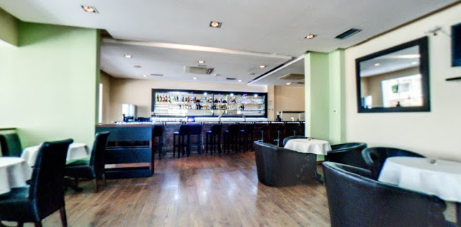 Cote Dalmatia Omiš - Gastronomija i ugostiteljstvo