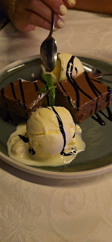 Plava Alga - Gastronomija i ugostiteljstvo