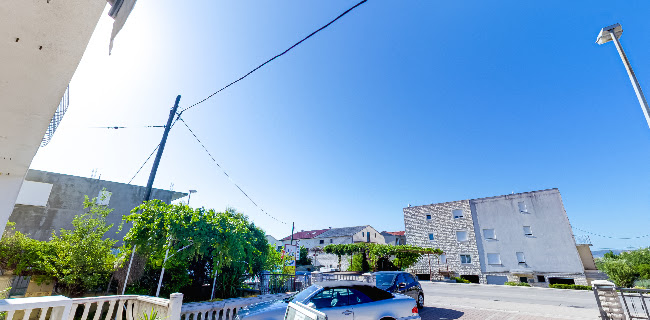 Fast Food Gastronaut