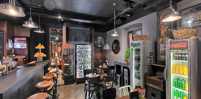 Caffe Bar "Legend Of M"