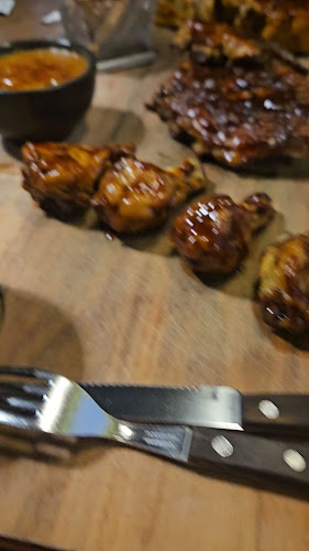 Comentarii opinii despre R&B Food