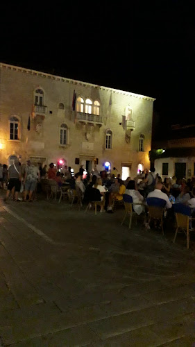 Gradska ul. 23, 21220, Trogir