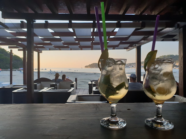 Comentarii opinii despre Beach Bar Del Mar