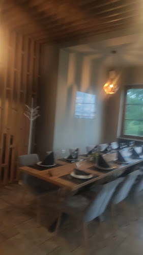 Restoran Črn-Bel - Gastronomija i ugostiteljstvo