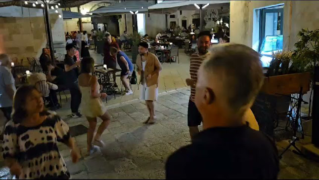 Opinii despre Troubadour Jazz Brasserie în Dubrovnik - Gastronomija i ugostiteljstvo