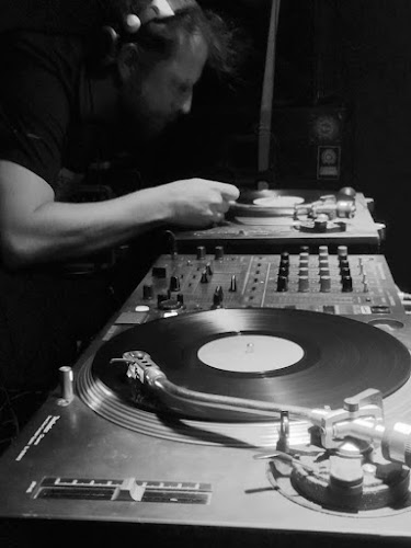 Pločnik Bar - Zagreb