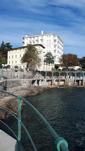 Šetalište maršala Tita 41, 51415, Lovran